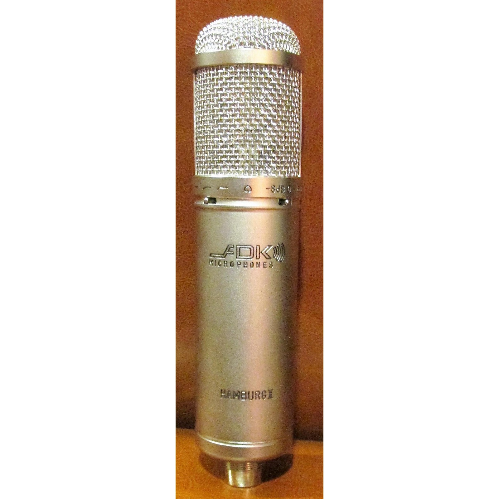 Used ADK Microphones Hamburg 2 Condenser Microphone Musician's Friend