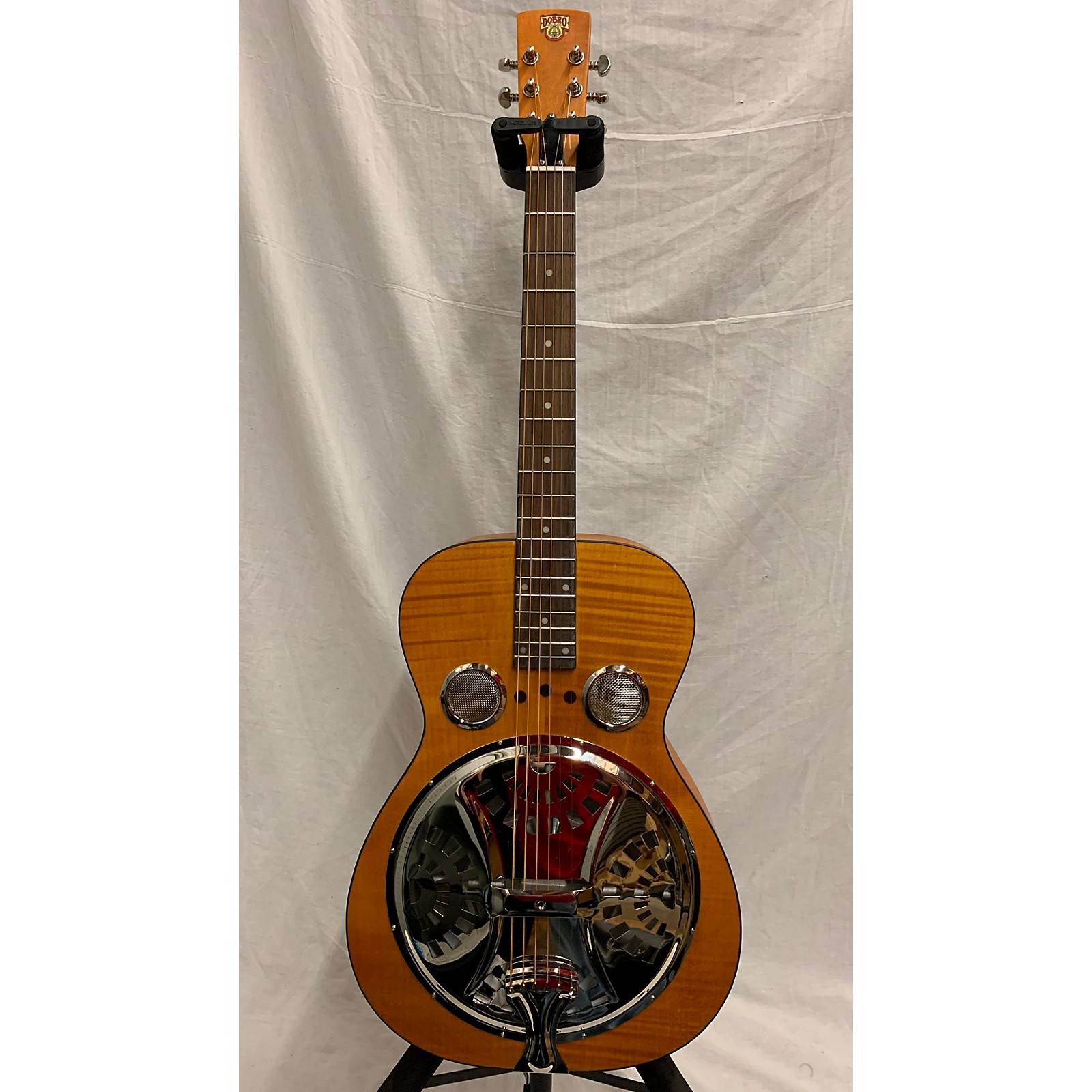 Dobro Hound Dog Deluxe Round Neck Resonator Guitar Musician's Friend