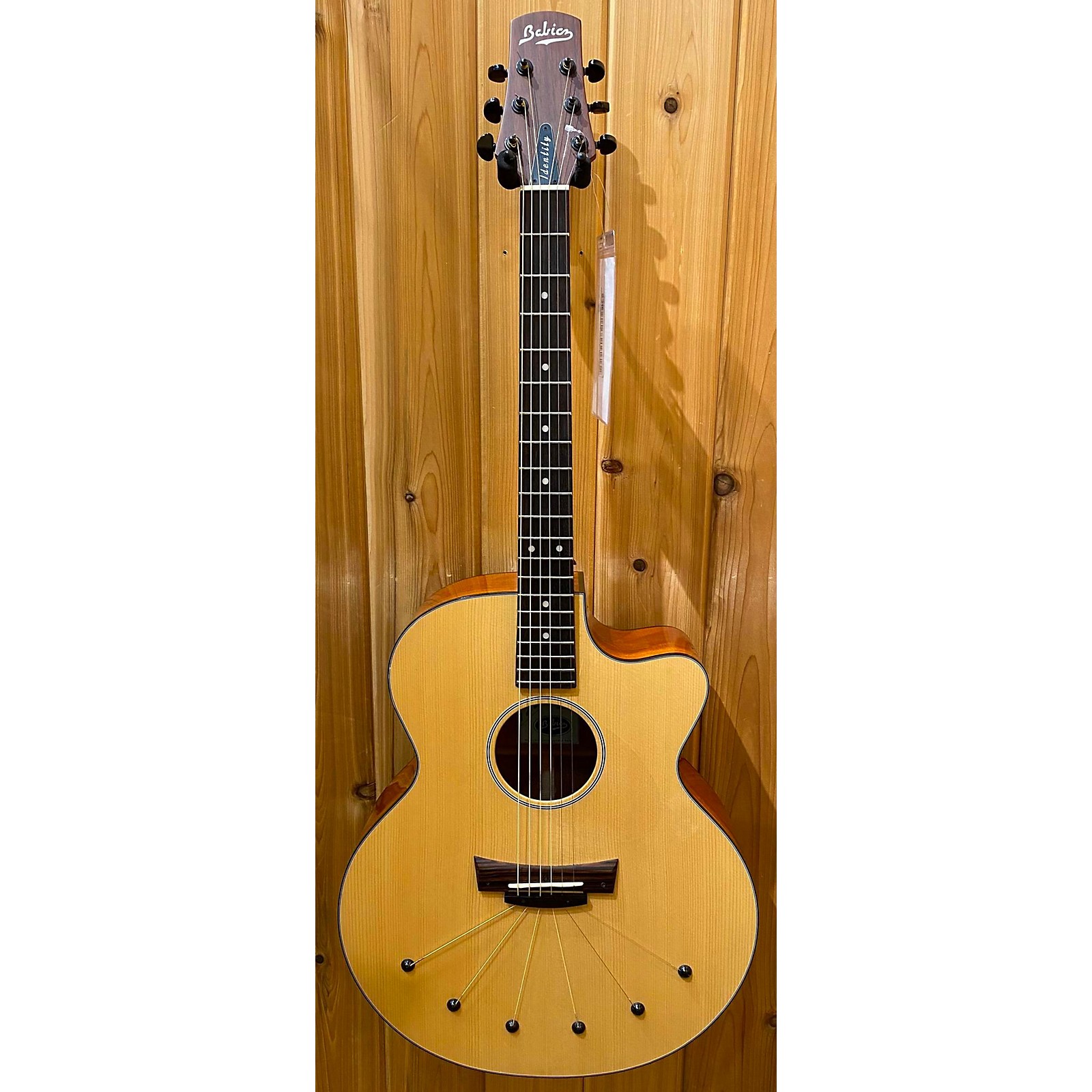 Used Babicz IDjCMH06 Acoustic Electric Guitar Natural Musician's Friend
