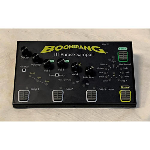 Boomerang III Phrase Sampler Pedal