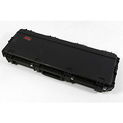 SKB Injection-Molded Single Cutaway ATA Guitar Flight Case