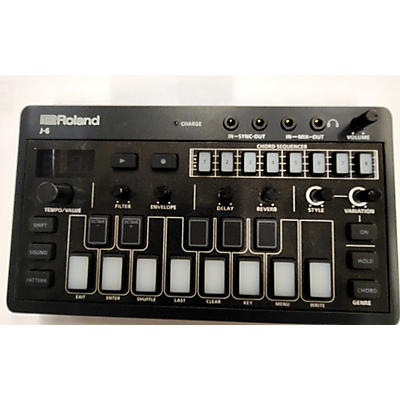 Roland J6 Synthesizer