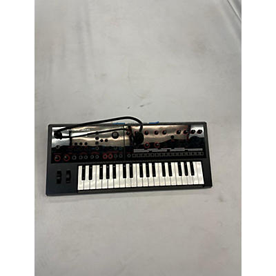Roland JD-XI Synthesizer