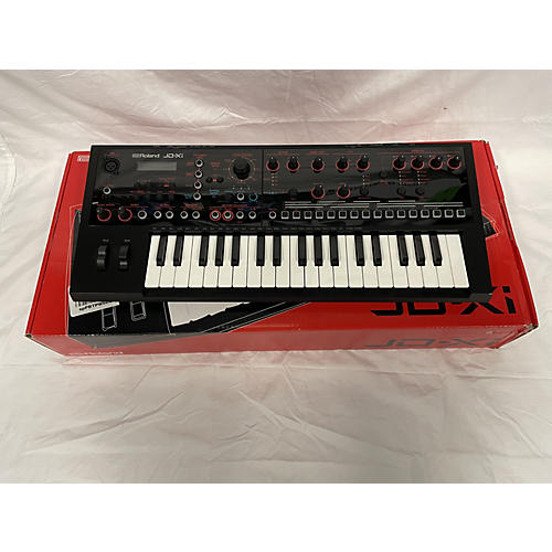 Roland JDXi Synthesizer