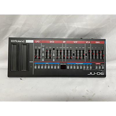 Roland JU-06 Synthesizer