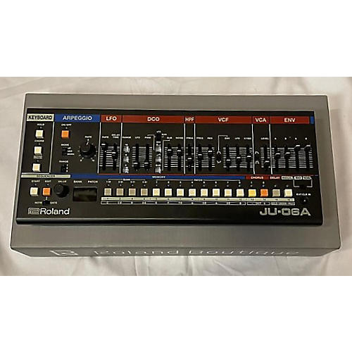 JU-06A Synthesizer