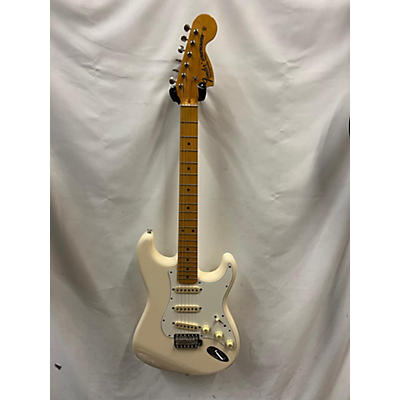 Fender JV Modified '60s Stratocaster Maple Fingerboard Electric Guitar Olympic White Solid Body Electric Guitar