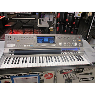 Technics KN7000 Keyboard Workstation