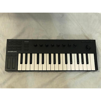 Native Instruments KOMPLETE KONTROL M32 MIDI Controller