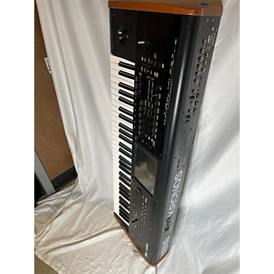 KORG KRONOS 2 61-Key Digital Synthesizer Workstation Keyboard Workstation