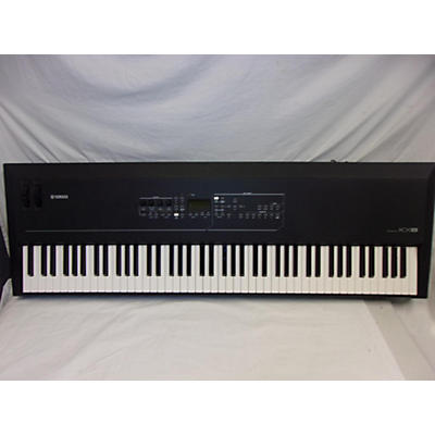 Yamaha KX8 MIDI Controller