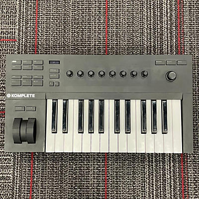 Native Instruments Komplete Kontrol A25 MIDI Controller