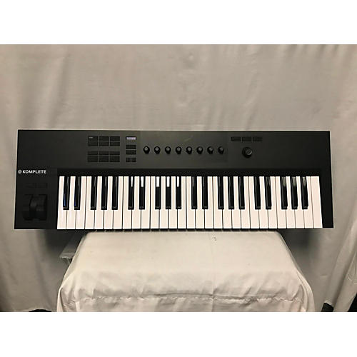 Komplete Kontrol A49 MIDI Controller