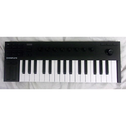 Komplete Kontrol M32 MIDI Controller