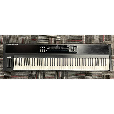 Native Instruments Komplete Kontrol S88 MIDI Controller