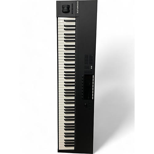 Native Instruments Komplete Kontrol S88 MK2 MIDI Controller Musician