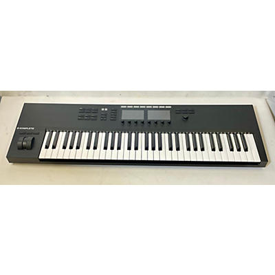 Native Instruments Komplete Kontrol S88 MK3 MIDI Controller