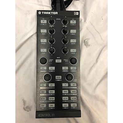 Native Instruments Kontrol X1 DJ Mixer