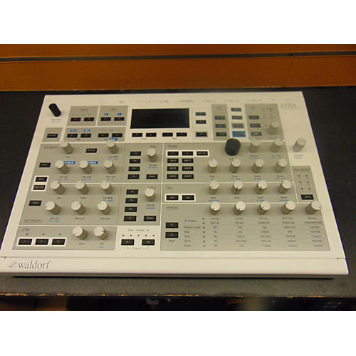 Kyra Synthesizer