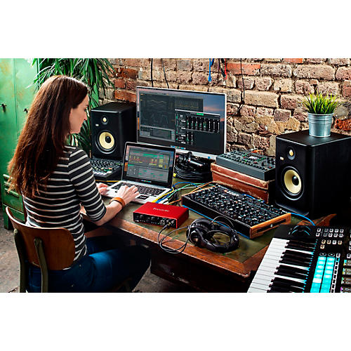 Focusrite Scarlett 8i6 USB Audio Interface Gen 3 | Musician's Friend
