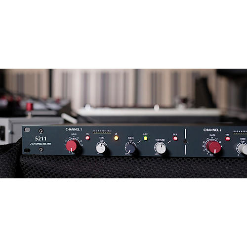 Rupert Neve Designs 5211 2-Channel Microphone Preamp | Musician's
