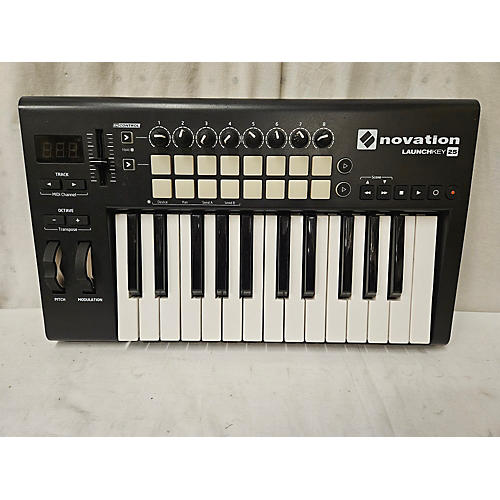 Novation Launchkey 25 Key MIDI Controller