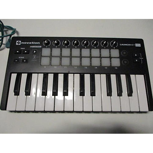 Launchkey Mini MKII MIDI Controller