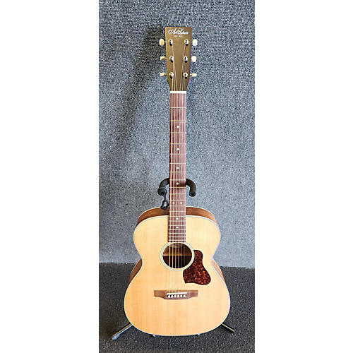 Art & Lutherie Legacy Natural EQ Acoustic Electric Guitar Antique Natural