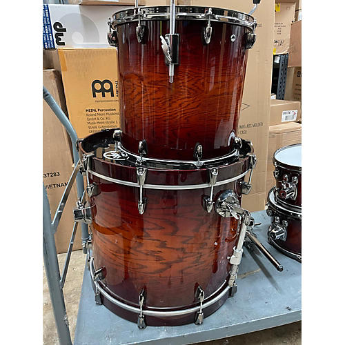 Yamaha Live Oak Custom Drum Kit 3 Color Sunburst