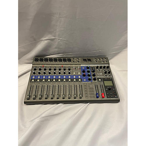 Zoom Livetrak L-12 Line Mixer