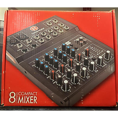 Harbinger Lvl8 Powered Mixer