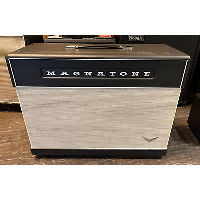 Magnatone M212 Guitar Cabinet