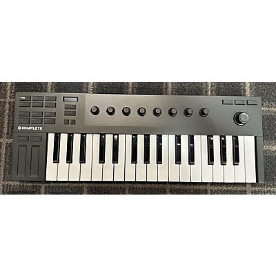 Native Instruments M32 MIDI Controller