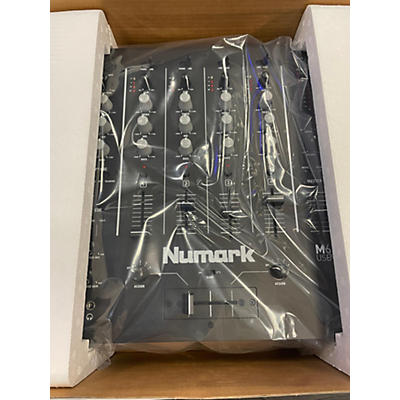 Numark M6USB DJ Mixer