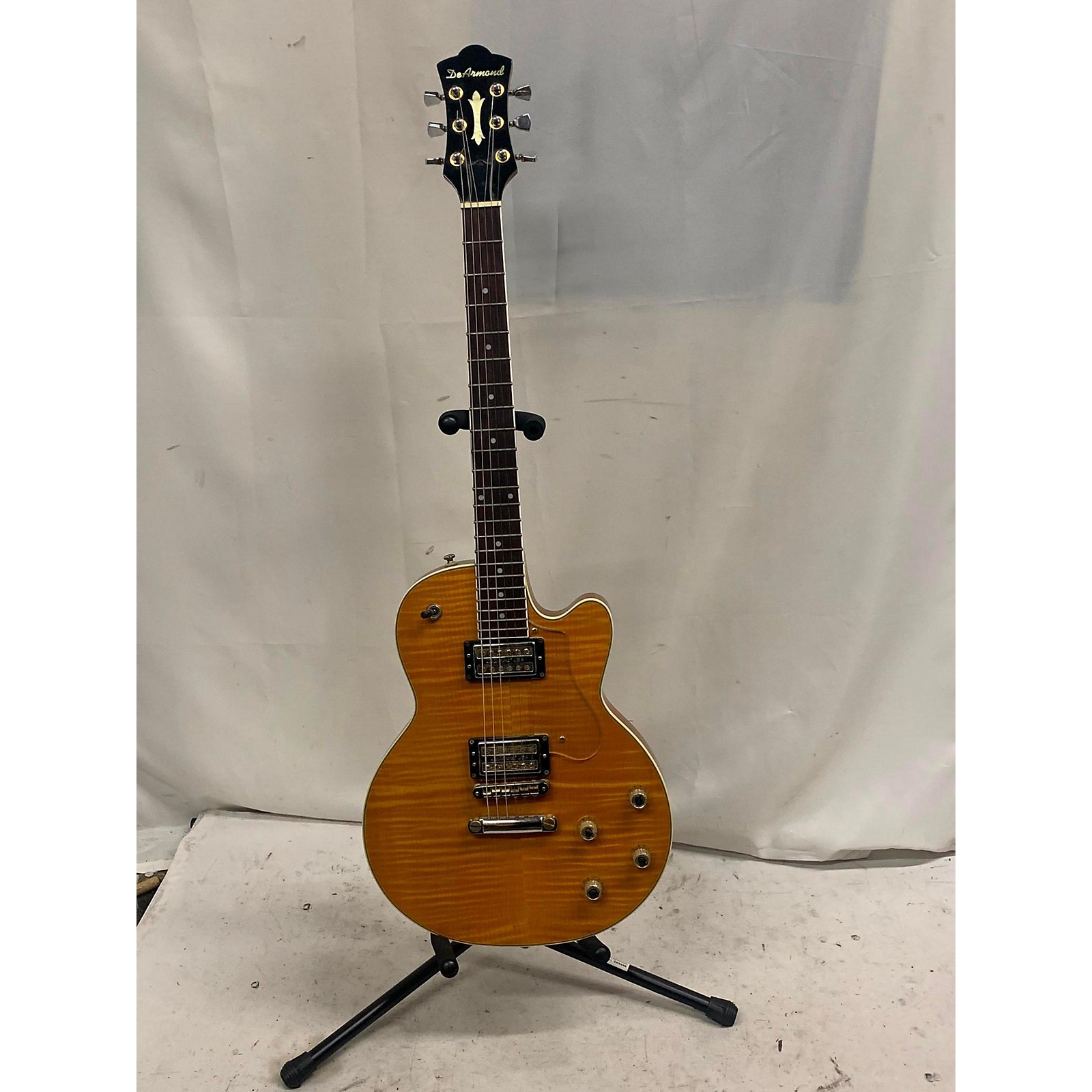 Used DeArmond M72 Solid Body Electric Guitar Natural Musician's Friend