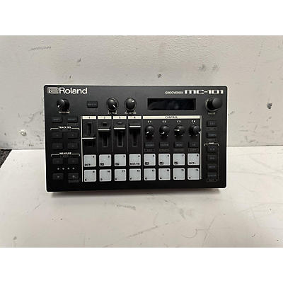 Roland MC-101 GROOVEBOX DRUM MACHINE Multi Effects Processor