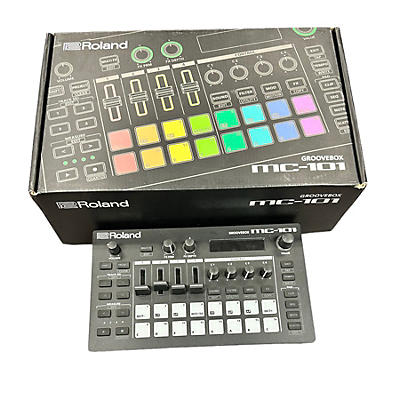 Roland MC 101 Groovebox Production Controller