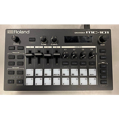 Roland MC101 Groovebox Production Controller