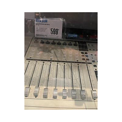 Mackie MCU Pro Digital Mixer