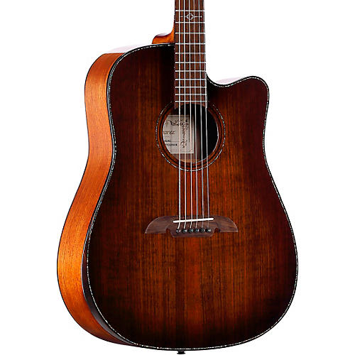 MDA77CEAR Masterworks Dreadnought Acoustic-Electric Guitar