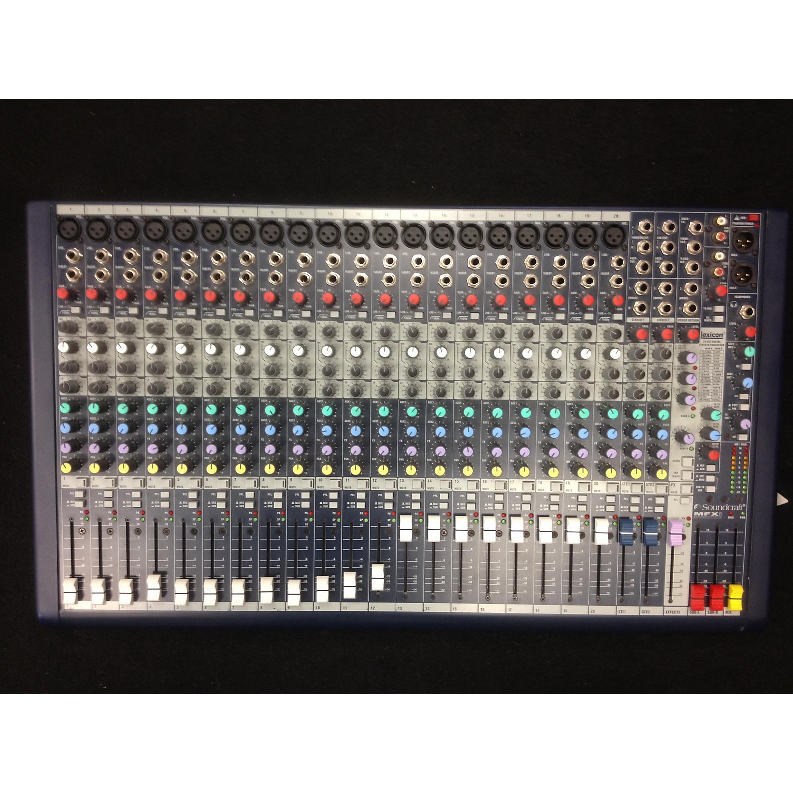 Used Soundcraft MFXi Unpowered Mixer Musician's Friend