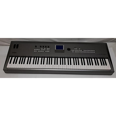 Yamaha MM8 88 Key Synthesizer