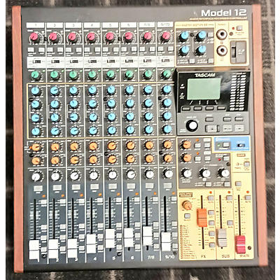 TASCAM MODEL 12 Mixer