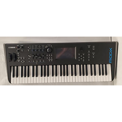 Yamaha MODX6 Synthesizer