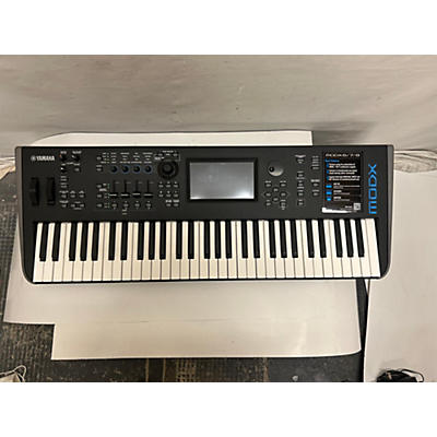 Yamaha MODX6 Synthesizer