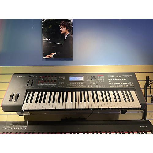 Yamaha MOFX6 Synthesizer