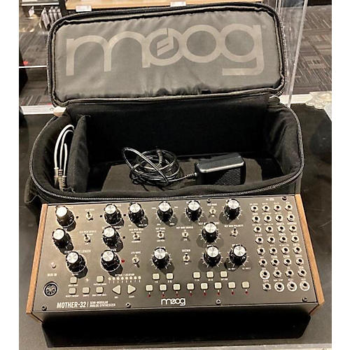 MOTHER 32 Synthesizer