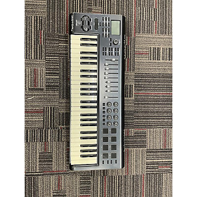 Behringer MOTOR 49 MIDI Controller