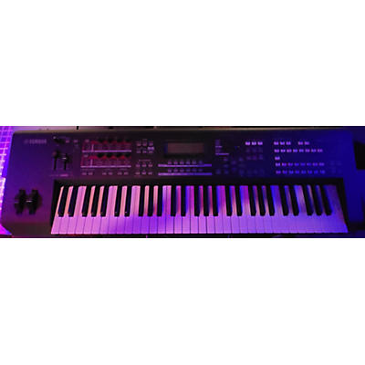 Yamaha MOX6 61 Key Keyboard Workstation