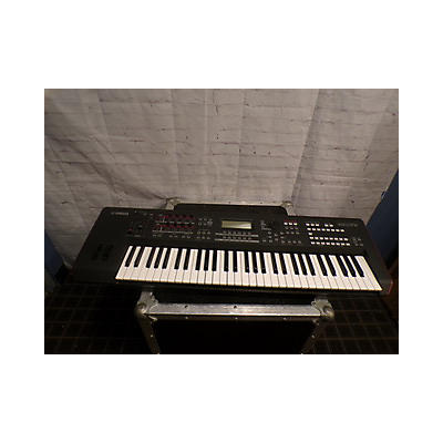 Yamaha MOXF6 61 Key Keyboard Workstation